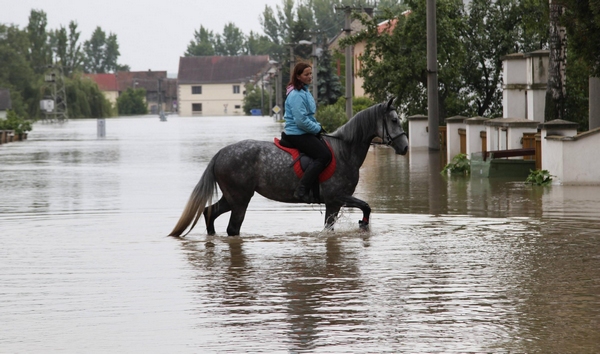 Floods contiunes in Czech Republic