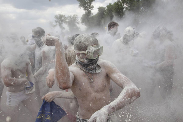 Battle with flour