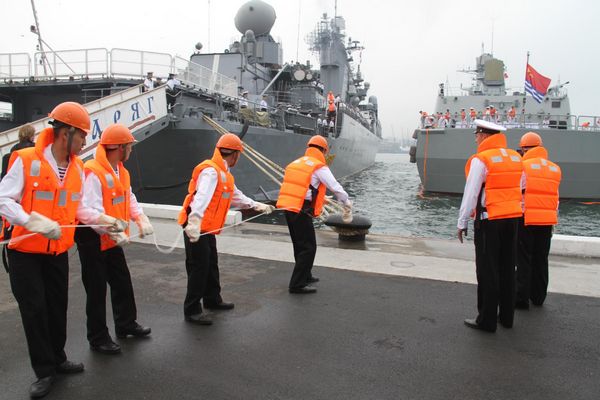 Chinese fleet arrives in Vladivostok for drills