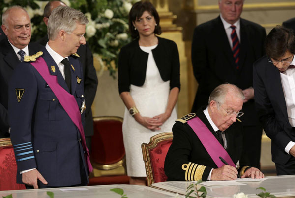 King Albert II of Belgium abdicates