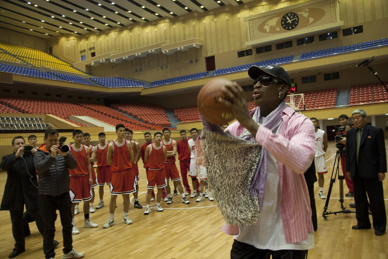 Rodman trains basketball palyers in DPRK