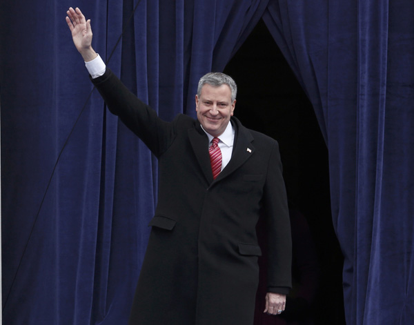 De Blasio sworn in as New York mayor