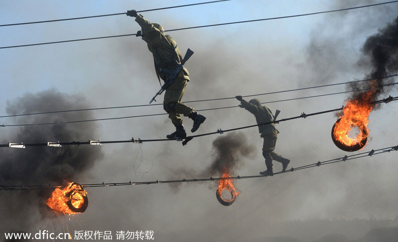 Russian soldiers in training