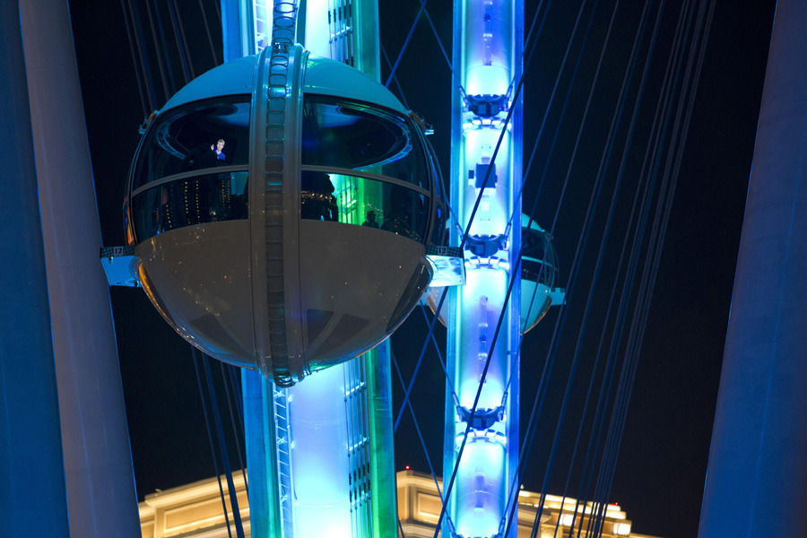 World's tallest ferris wheel opens in Las Vegas