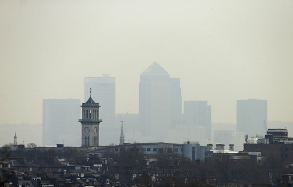 A 'perfect storm' of smog in UK prompts health alert