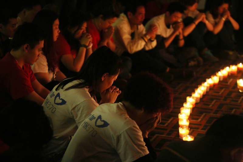 Vigil marks one month since MH370 vanished