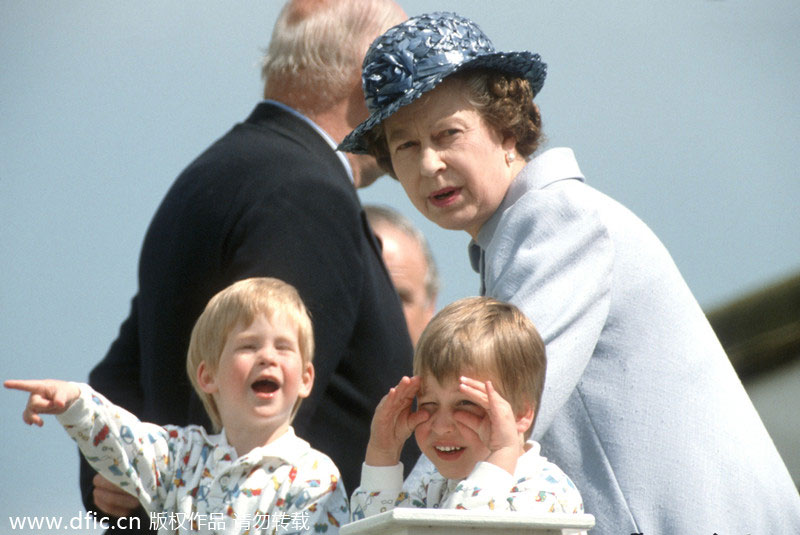 Childhood photos of Prince William and Kate