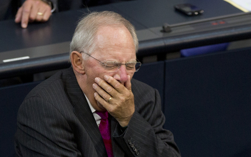 World leaders caught yawning...they're just like us!