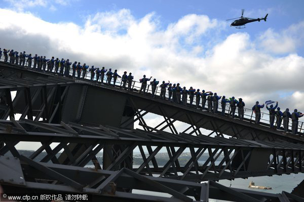 Sydney Harbour Bridge climb breaks record