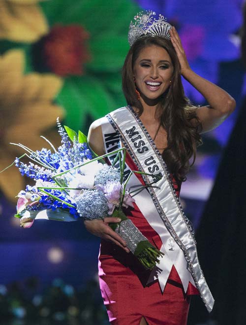 Miss Nevada Nia Sanchez crowned as 63rd Miss USA