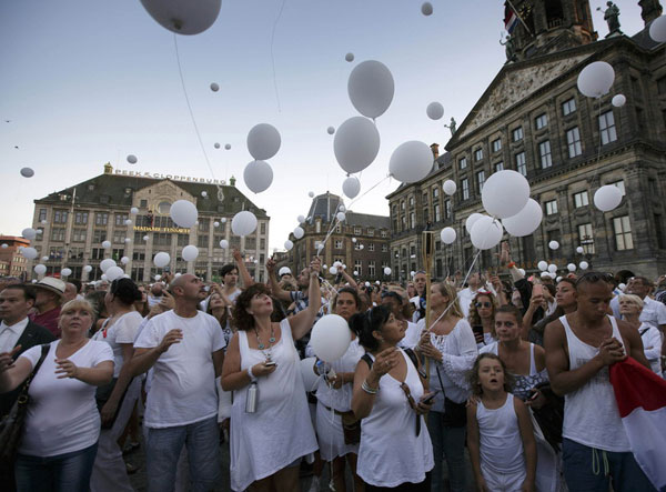 Bodies from jet returned to Dutch soil