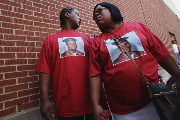 Funeral held for Michael Brown in US city