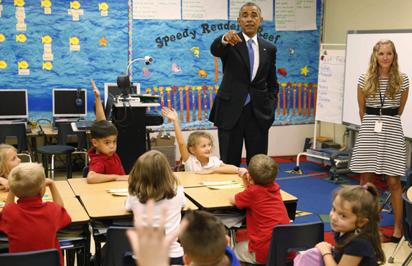 Obama visits elementary school