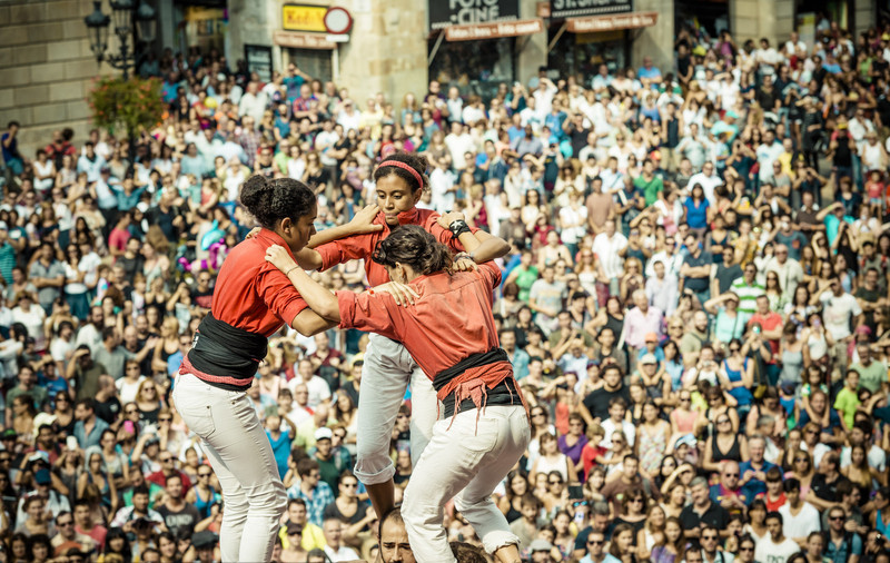 Castellers build human towers