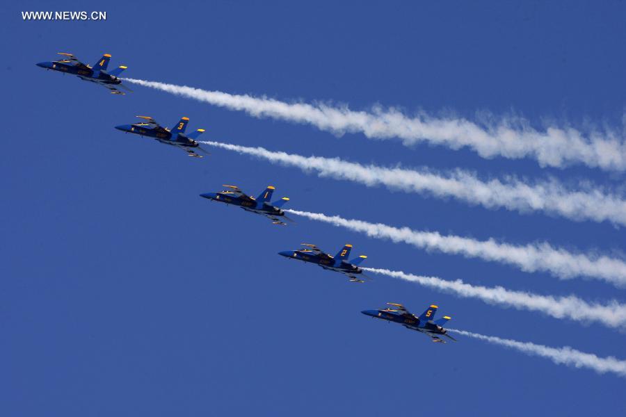 Annual Houston air show kicks off