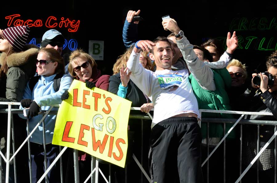 NYC marathon held in chilly, windy weather