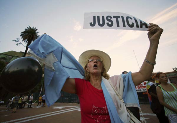 Argentine president seeks overhaul of intelligence services