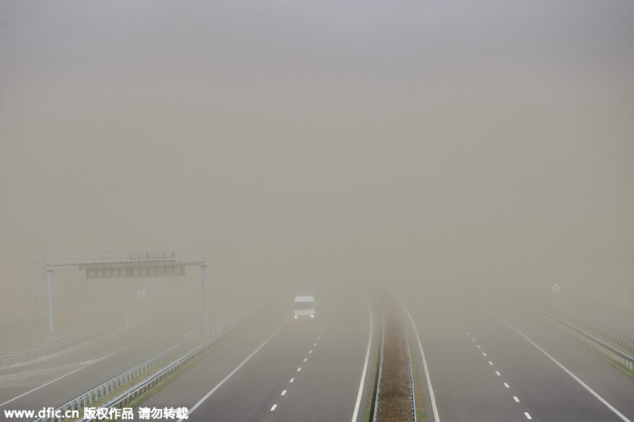 Lost in sandstorms