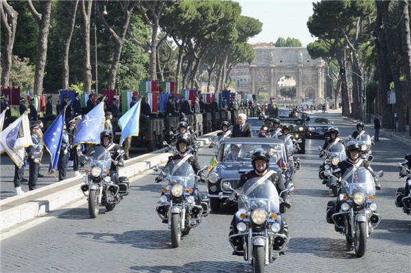 Italy marks Republic Day with military parade in Rome