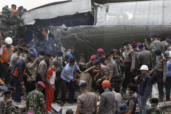 More than 100 feared dead in Indonesian military plane crash