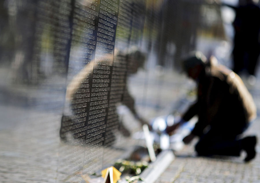 Veterans Day marked across the US