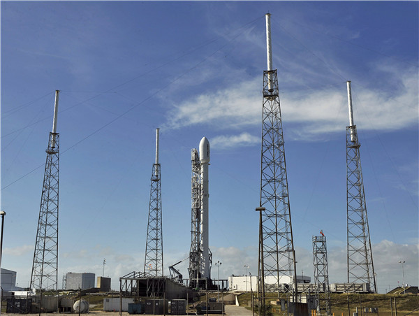 SpaceX Falcon rocket blasts off and returns to safe landing