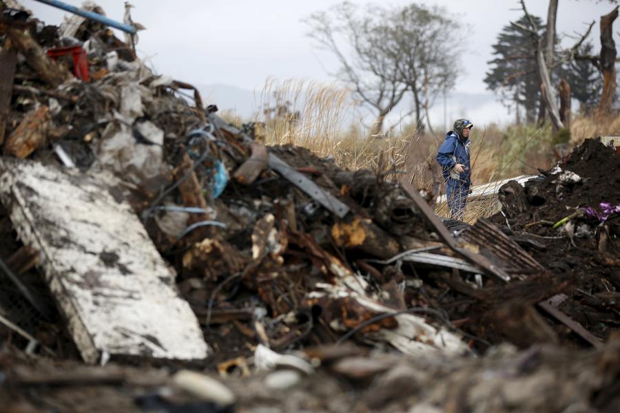 Fukushima five years on: Searching for loved ones