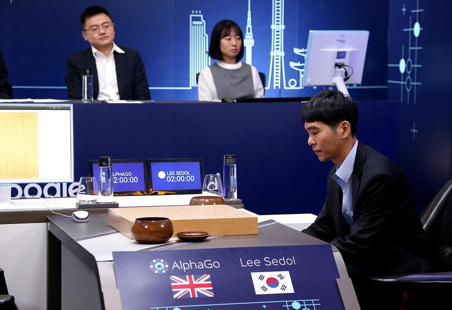 Google's AI takes on Go champion Lee Sedol in Seoul