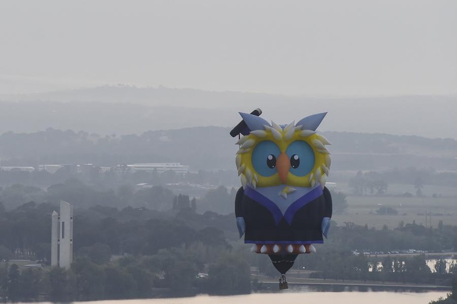 Canberra's Balloon Spectacular festival kicks off