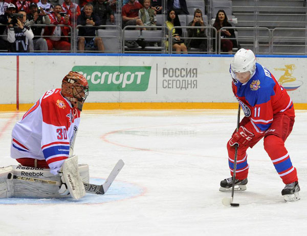 Putin prevails in Sochi all-star ice hockey game