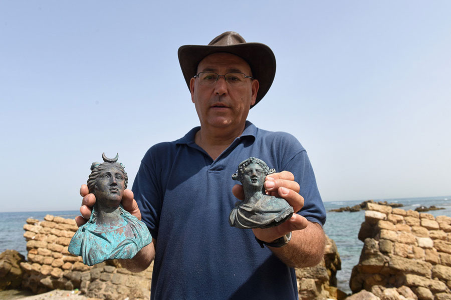 Divers find ancient Roman cargo from 1,600-yr old shipwreck in Israel