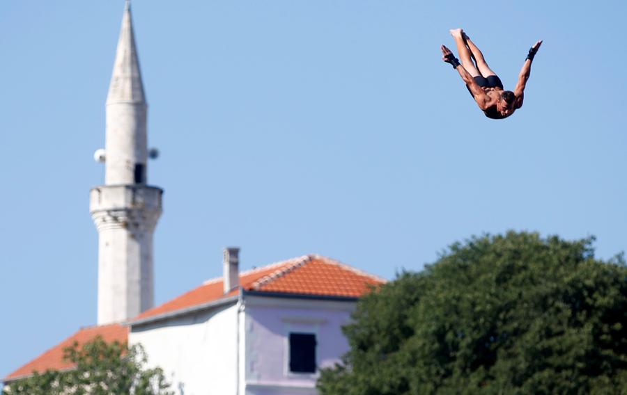 450th Old Bridge diving competition held in Mostar