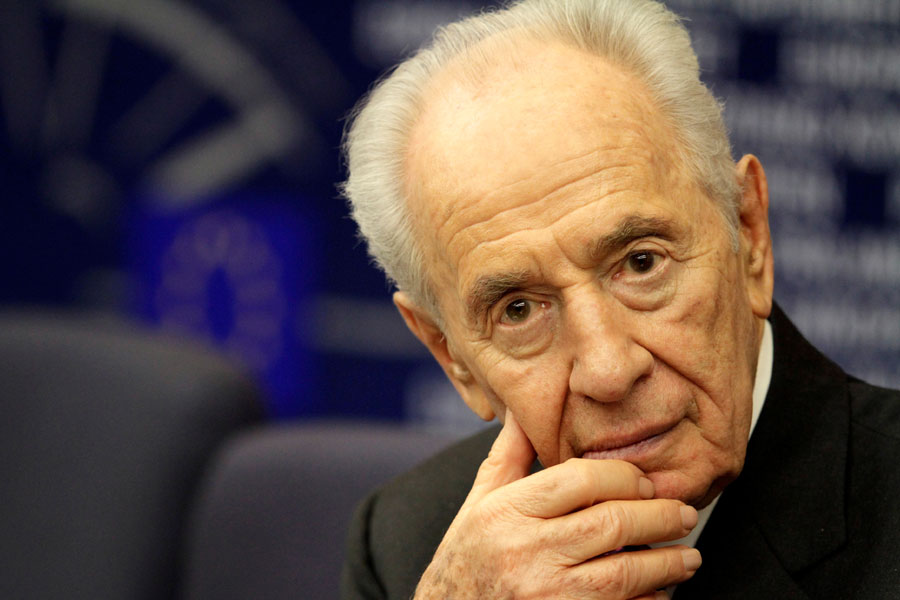 Israel's ex-president Peres dies at 93