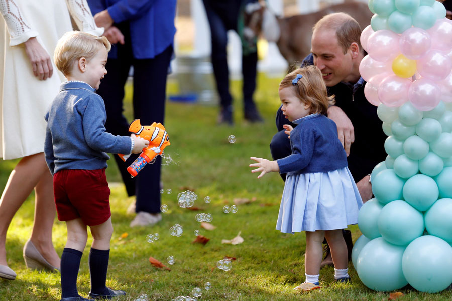 Happy hour for prince and princess in Canada