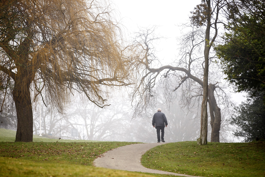 Fog descends across London, forces flights cancellations