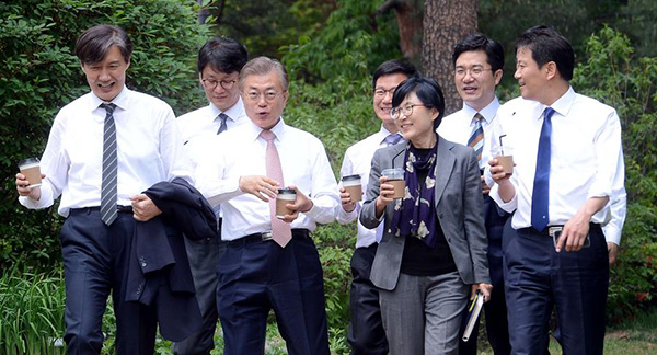 S. Korean president names presidential staff, cabinet members