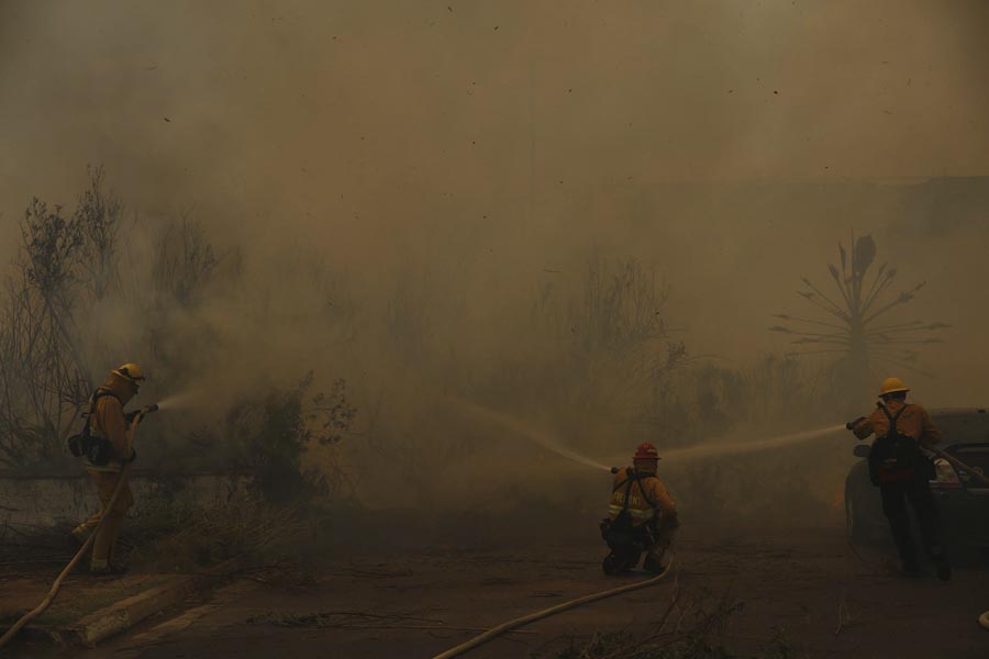 Wildfires rage in California