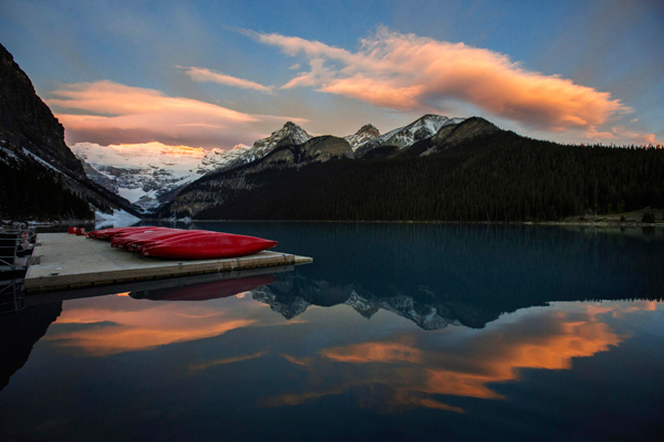 Canada's prime winter spot seeks China tourists