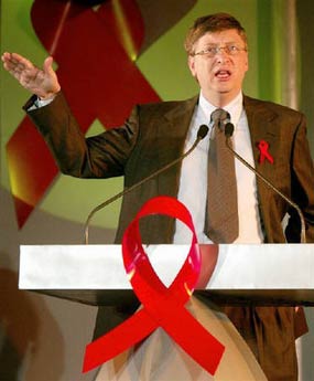 The Bill & Melinda Gates Foundation announced $287 million in grants on Wednesday to create an international network of 16 labs to try new approaches to making a vaccine against AIDS. Bill Gates is seen in this November 11, 2002 file photo during a news conference in New Delhi. REUTERS