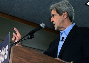 Sen. John Kerry, D-Mass, speaks in support of California gubernatorial candidate Phil Angelides at a rally held at Pasadena City College in Pasadena, Calif., Monday, Oct. 30, 2006. ( AP