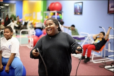 Children take part in a 42 station, 60 minute circuit class at the Youth Visions Fitness Center in Upper Marlboro, Maryland. The center aims at giving obese children five to 16 years old a chance to work out and lose weight.[AFP/File]