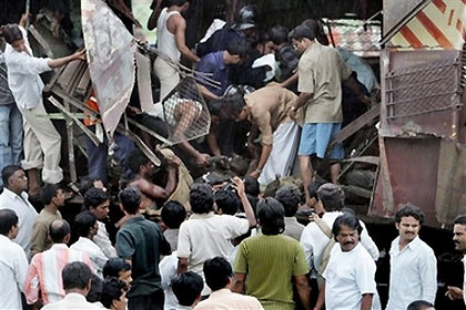 Bombs attacks on Bombay trains