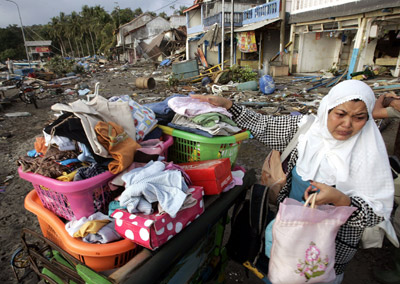 Tsunami-hit Indonesian city