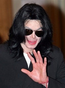 Jermaine Jackson wants Michael to convert to Islam