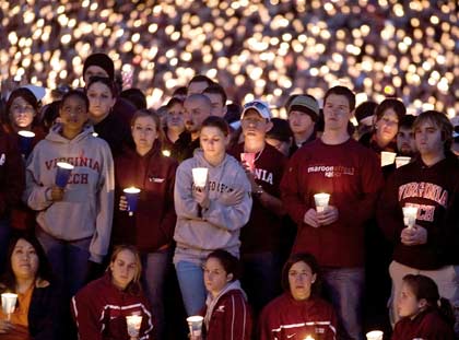Candlelight vigil for Virginia Tech shooting victims