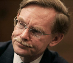 Zoellick defends China loans, to focus on Africa