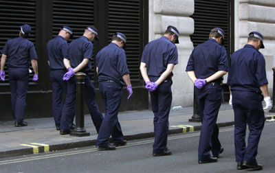 London police foil terror plot
