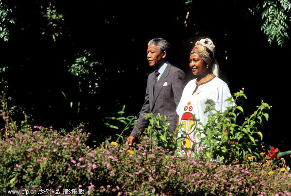 In photos: Mandela released from prison