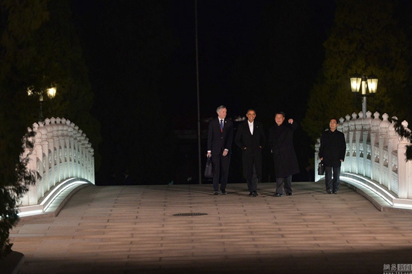 Relaxed stroll sets mood for Xi, Obama