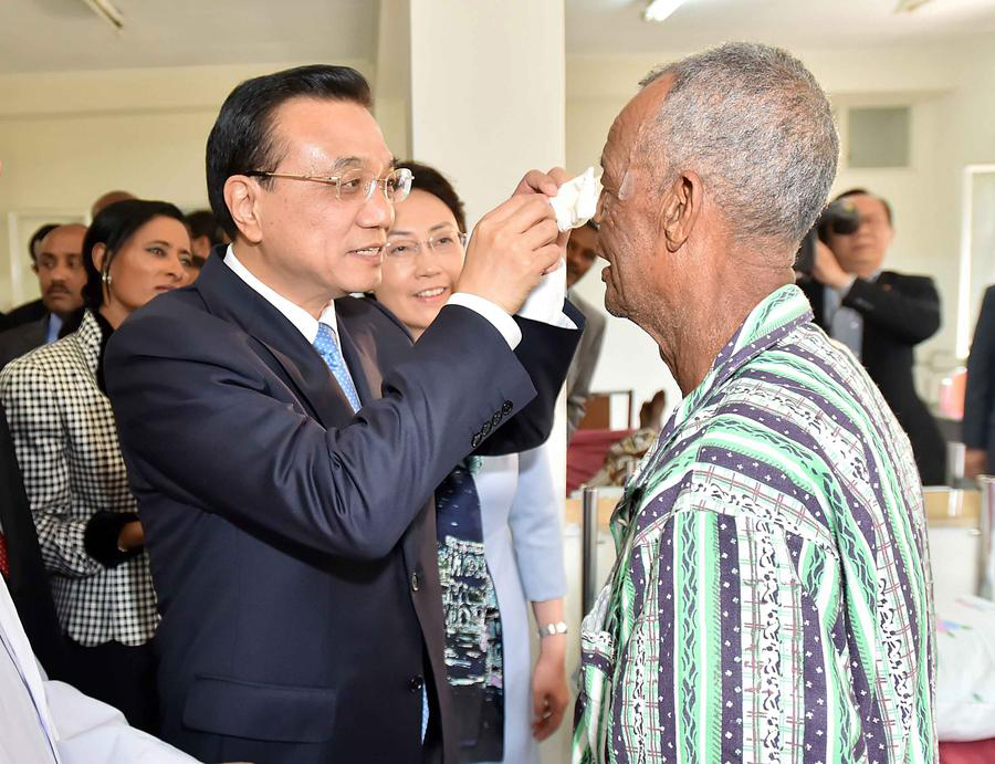 Chinese Premier, Ethiopian President visit Ethiopian cataract patients